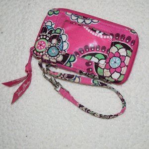 VERA BRADLEY Pink Cupcake WRISTLET Card ID Holder Zip Around Wallet n22